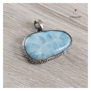 larimar, larimar  biżuteria, srebro, larimar i kwiatek, larimar kwiat, larimar wisior z listkiem, wisior z larimarem, larimar w srebrze, larimar wisior, biżuteria autorska, srebro oksydowane, polskie rękodzieło,  srebrna biżuteria, chileart, biżuteria chileart